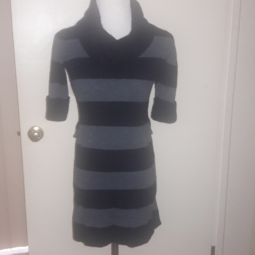 Knitted dress